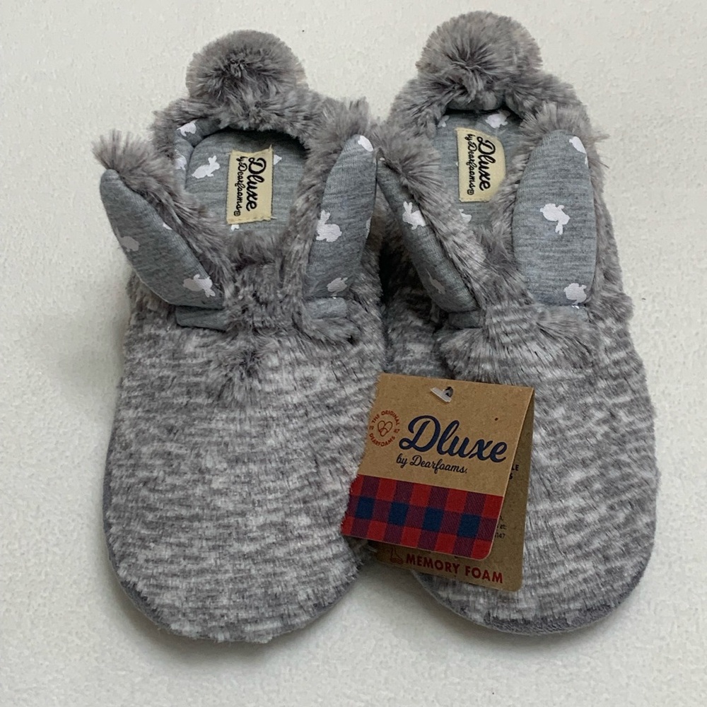 NWT DEARFOAMS BUNNY SLIPPERS - SZ. 13-1